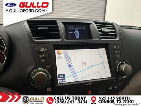 Used 2009 Toyota Highlander Limited w/ Extra Value Pkg 8 FWD image 26