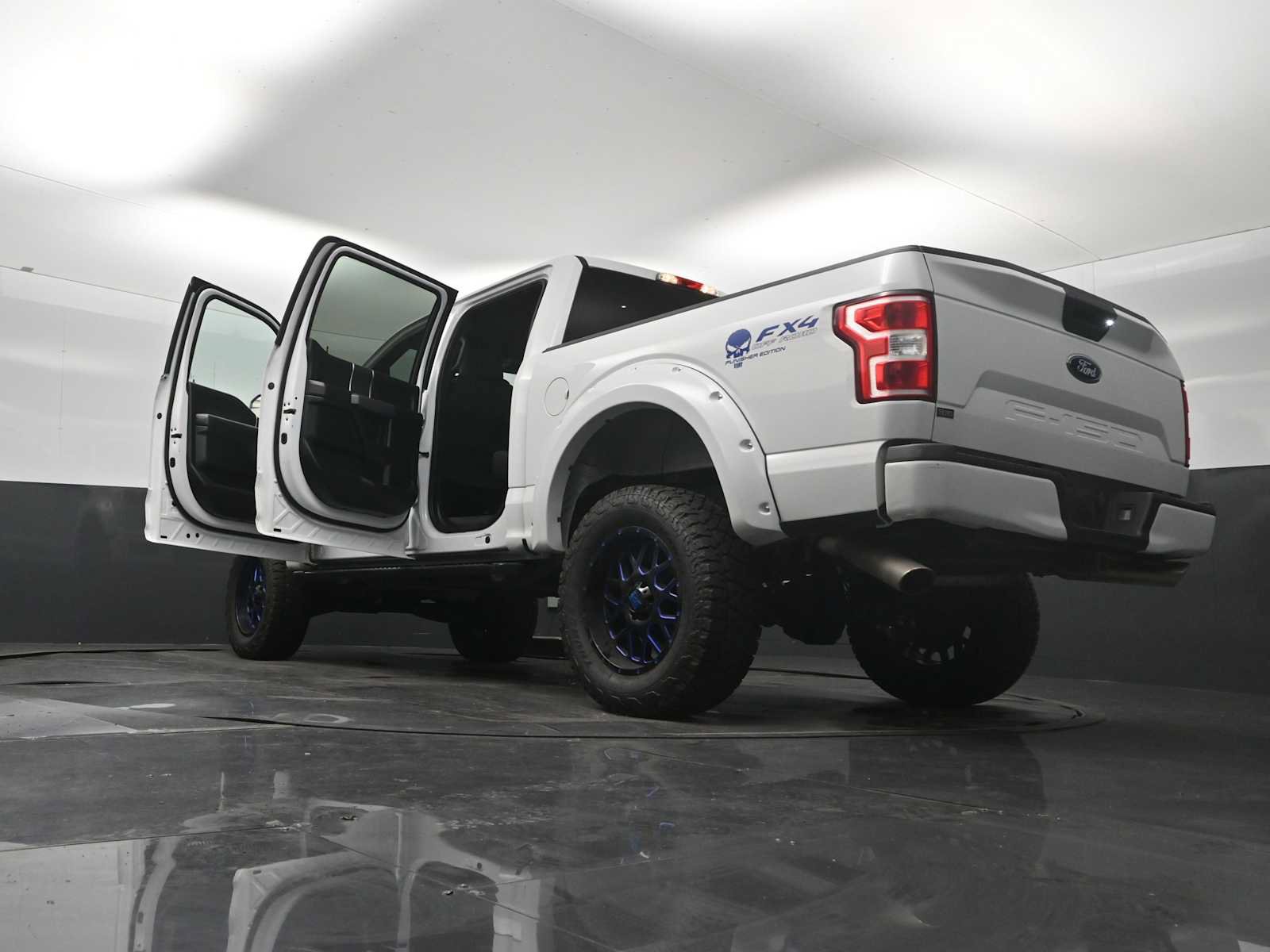 Certified 2019 Ford F150 XLT w/ Equipment Group 302A Luxury AWD/4WD image 30