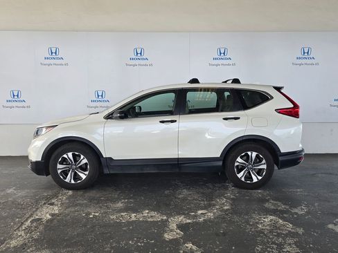 Used 2018 Honda CR-V LX image 3