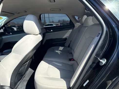 Used 2022 Kia K5 LXS image 13