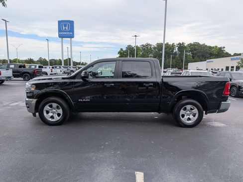 Used 2025 RAM 1500 Big Horn AWD/4WD image 6