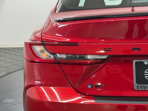 Used 2026 Toyota Camry Hybrid FWD image 13