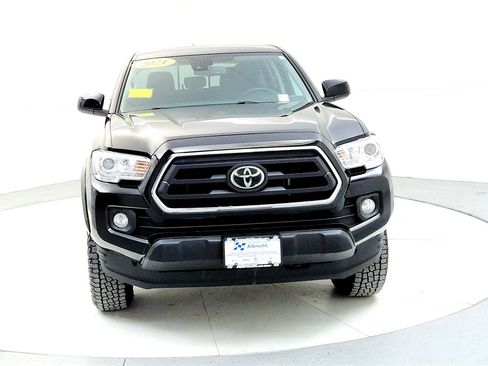 Used 2021 Toyota Tacoma SR5 image 8