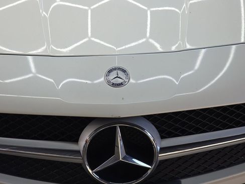 Used 2013 Mercedes-Benz SLK 250 image 31