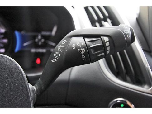 Used 2021 Ford Edge Titanium w/ Equipment Group 301A FWD image 16