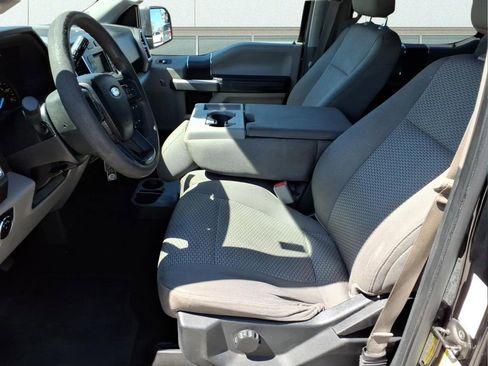 Used 2016 Ford F150 XLT image 15