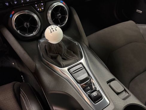 Used 2019 Chevrolet Camaro SS RWD image 31