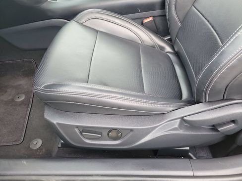 Used 2025 Ford Mustang Premium RWD image 12