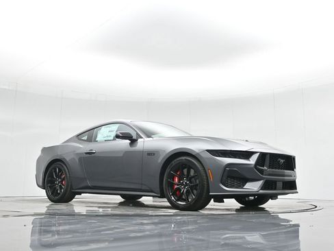 New 2025 Ford Mustang GT image 3