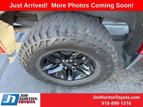 Used 2021 Chevrolet Silverado 1500 LT Trail Boss w/ Convenience Package II image 14