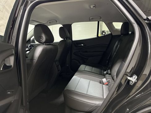 New 2026 Chevrolet Trax LT w/ LT Convenience Package FWD image 22