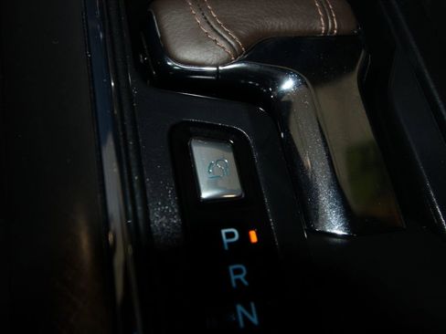 Used 2025 Ford F150 King Ranch w/ FX4 Off-Road Package image 20