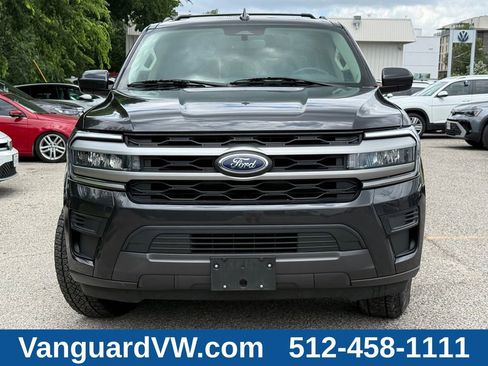 Used 2024 Ford Expedition Max XLT AWD/4WD image 3