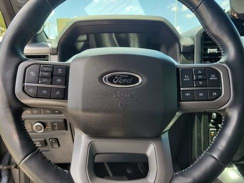 Used 2022 Ford F150 Lariat w/ Equipment Group 502A High AWD/4WD image 20