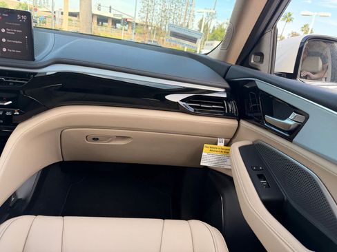 Certified 2026 Acura MDX SH-AWD image 18