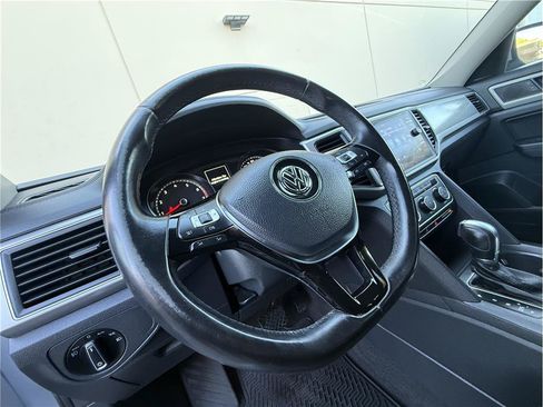 Used 2018 Volkswagen Atlas SE FWD image 10