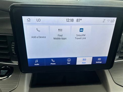 Used 2024 Ford Explorer XLT w/ Equipment Group 202A AWD/4WD image 23