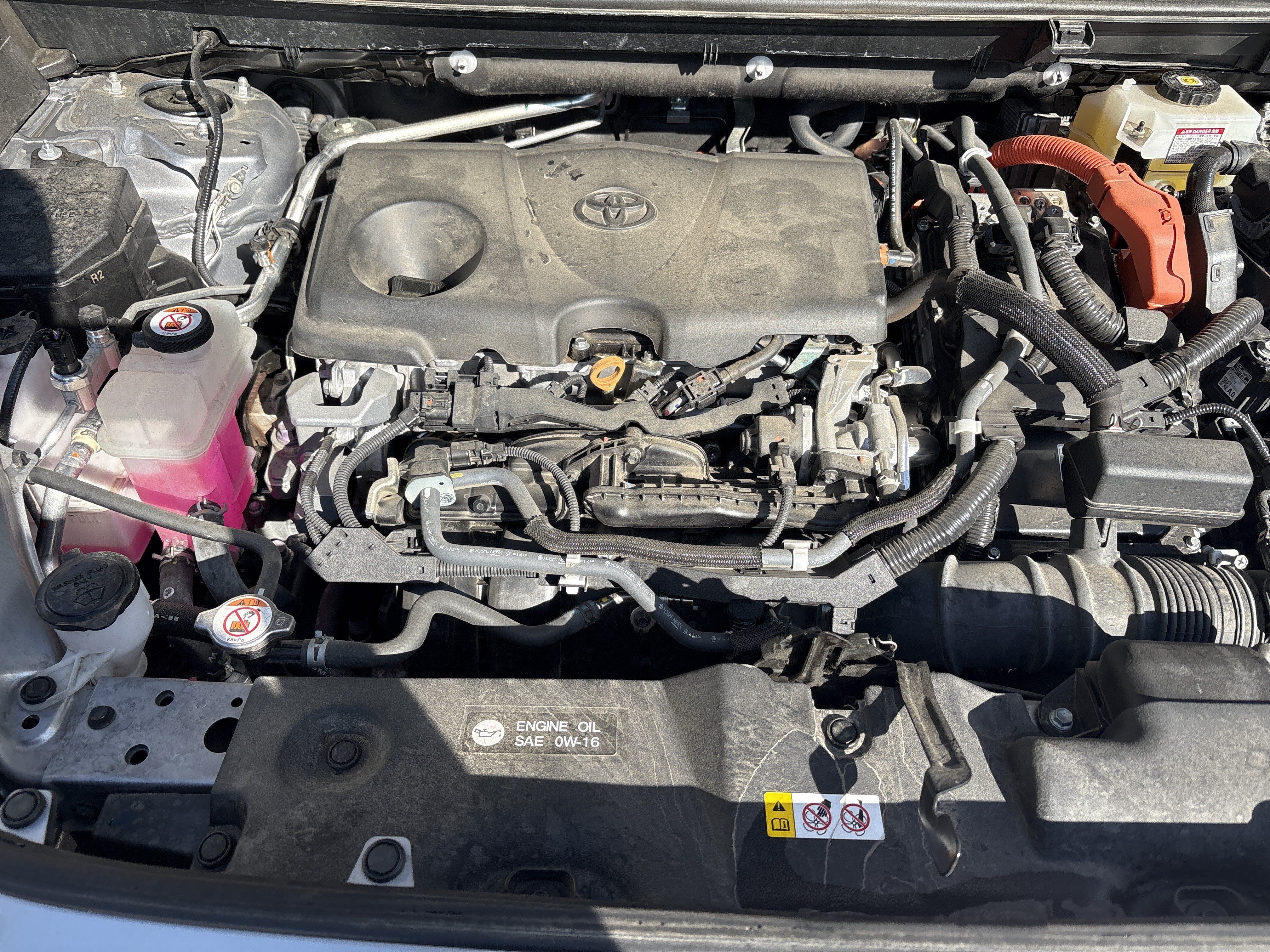 Used 2021 Toyota RAV4 XLE Premium AWD/4WD image 34