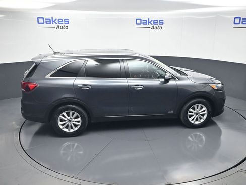 Used 2020 Kia Sorento LX w/ LX I4 Convenience Package AWD/4WD image 52
