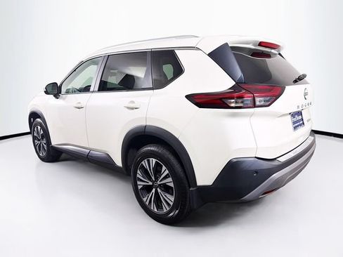 Certified 2023 Nissan Rogue SV w/ SV Premium B Package AWD/4WD image 7