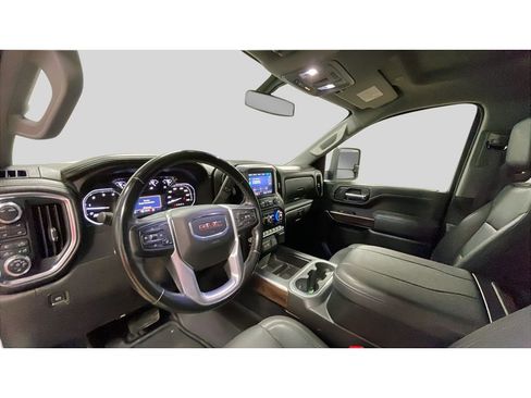 Used 2023 GMC Sierra 3500 SLT w/ SLT Convenience Package image 9