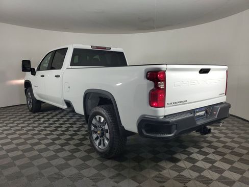 New 2026 Chevrolet Silverado 2500 Custom image 6