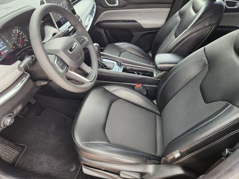 Used 2022 Jeep Compass Latitude FWD image 13