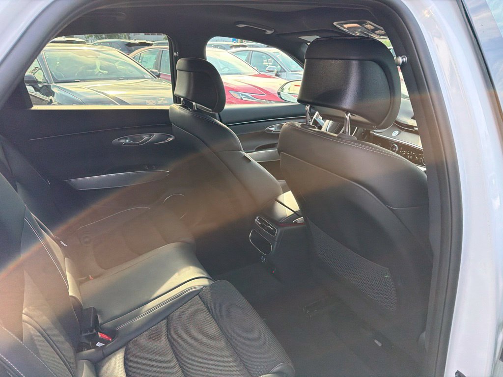 Used 2025 Genesis GV70 3.5T Sport AWD/4WD image 12