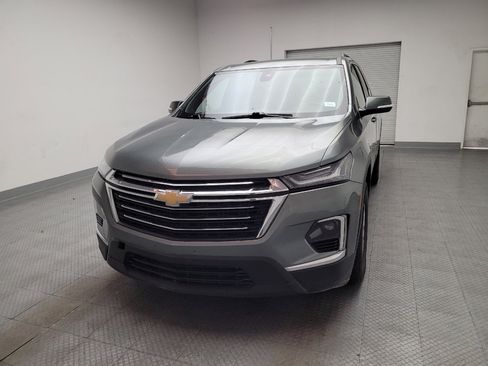 Used 2023 Chevrolet Traverse LT image 15