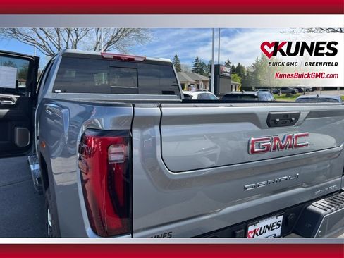 New 2026 GMC Sierra 2500 Denali w/ Denali Reserve Package AWD/4WD image 37