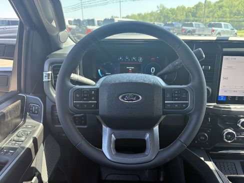 New 2026 Ford F250 Lariat w/ Black Appearance Package AWD/4WD image 24