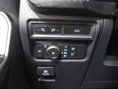 Used 2022 Ford F150 XLT w/ Equipment Group 302A High image 17