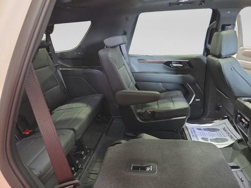 New 2026 Chevrolet Tahoe Z71 w/ Comfort Package AWD/4WD image 27
