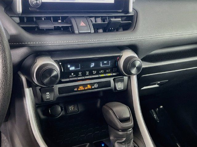 Used 2024 Toyota RAV4 LE FWD image 11
