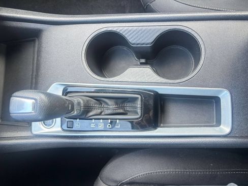 Used 2025 Nissan Altima 2.5 SV FWD image 35
