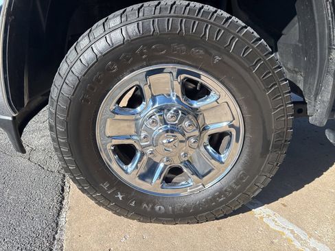 Used 2022 RAM 2500 Big Horn image 10