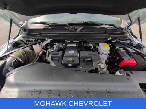 Used 2024 RAM 2500 Laramie AWD/4WD image 31