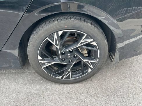 Certified 2025 Kia K5 GT-Line w/ GT-Line Premium Package FWD image 9
