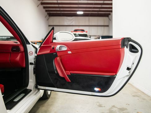 Used 2008 Porsche 911 Carrera 4S image 26