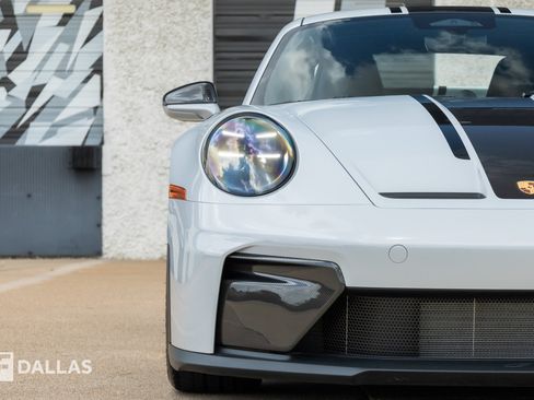 Used 2026 Porsche 911 GT3 RWD image 4