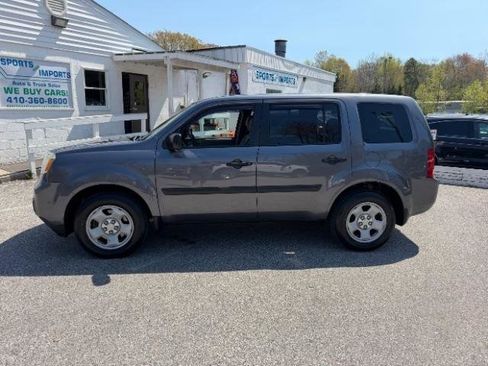 Used 2015 Honda Pilot LX image 3