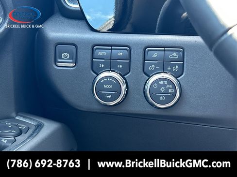 New 2025 GMC Sierra 1500 SLT w/ SLT Convenience Package image 20