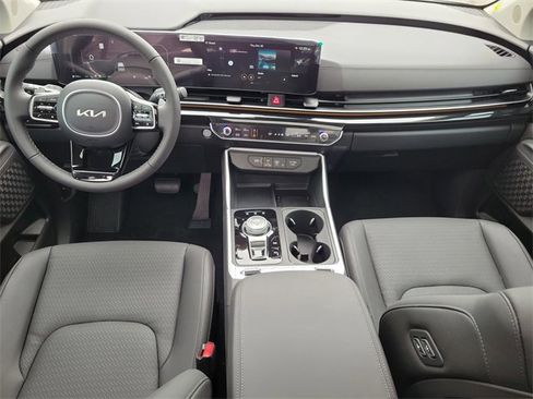 New 2026 Kia Carnival SX Prestige image 14