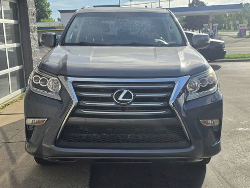 Used 2015 Lexus GX 460 w/ Premium Package AWD/4WD image 2