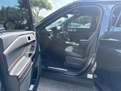 Used 2023 Ford Explorer ST-Line w/ Class IV Trailer Tow Package RWD image 13
