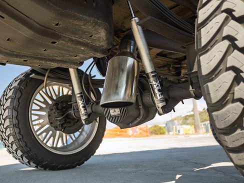 Used 2005 Ford Excursion Eddie Bauer image 14