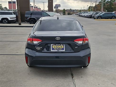 Used 2023 Toyota Corolla LE image 11