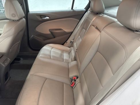 Used 2016 Chevrolet Cruze Premier image 20