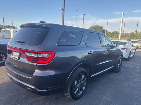 Used 2017 Dodge Durango GT w/ Nav & Power Liftgate Group AWD/4WD image 2
