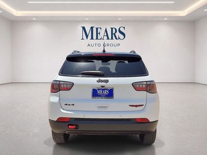 Used 2025 Jeep Compass Trailhawk